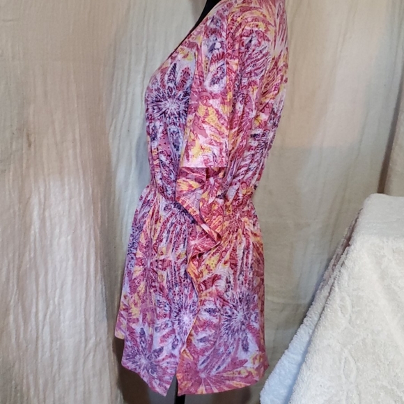 OP Top/Coverup - Picture 2 of 6